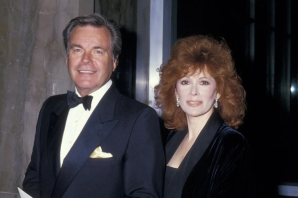 robert wagner net worth